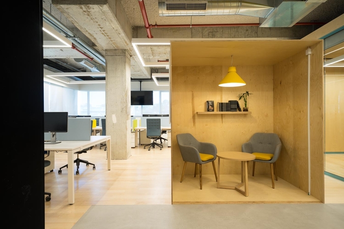 辦公空間，國外辦公室設計，辦公室設計，現代風格辦公室