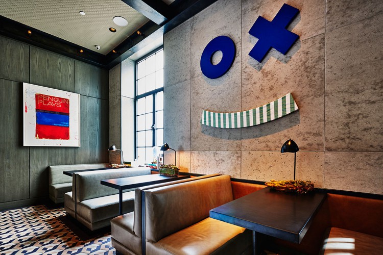 東京極簡風咖啡館，極簡風格餐廳設計，東京咖啡廳，手衝咖啡，美國小藍瓶咖啡，Blue Bottle