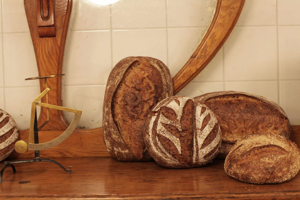 東京極簡風咖啡館，極簡風格餐廳設計，東京咖啡廳，手衝咖啡，美國小藍瓶咖啡，Blue Bottle