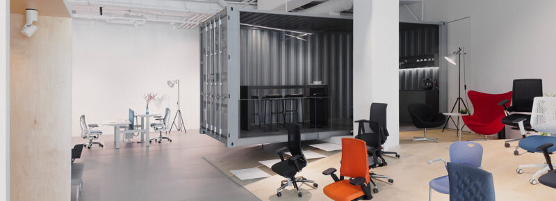 用最少的材料，打造工業風格家具零售店