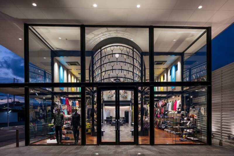 一個網球愛好者的夢想店，日本WADA Sports新總部旗艦店設計