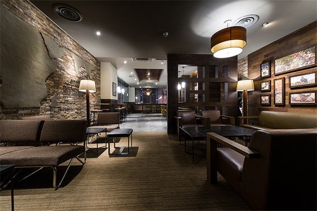 沈陽中興星巴克咖啡廳 LOFT咖啡廳設計 LOFT風格裝修效果圖 創意咖啡廳