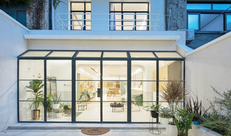 上海70年老房改造白色之家