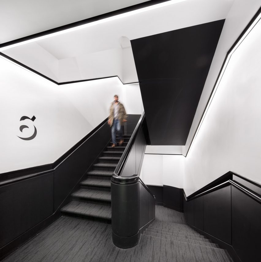 辦公空間,辦公室設計,現代風格辦公室,遊戲公司辦公室設計,Electronic Arts,美國藝電,蒙特利爾