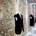 裏斯本廢墟裏服裝展