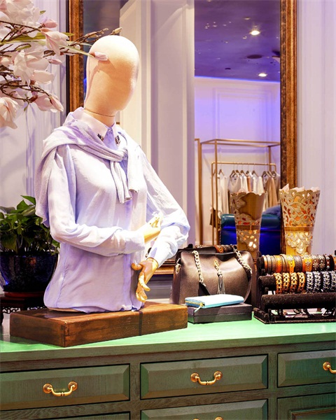 深圳Cheering高級女裝定製概念店專賣店設計