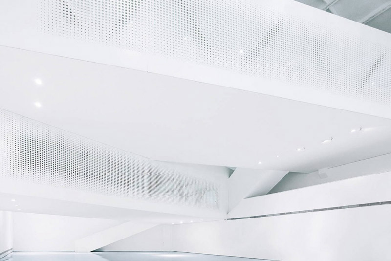 北京798藝術區悅美術館LOFT建築廠房改造