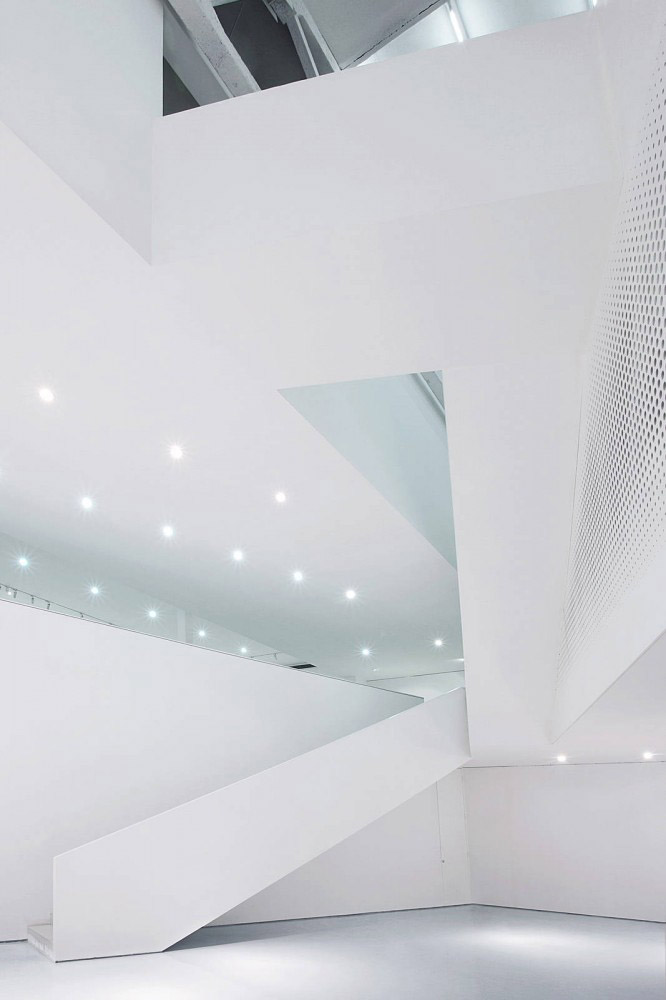 北京798藝術區悅美術館LOFT建築廠房改造