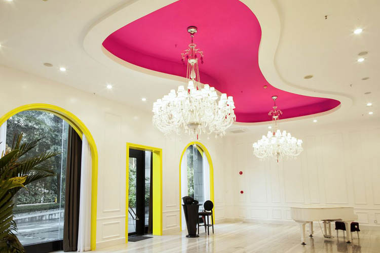 深圳巾幗會所-綻放設計團隊