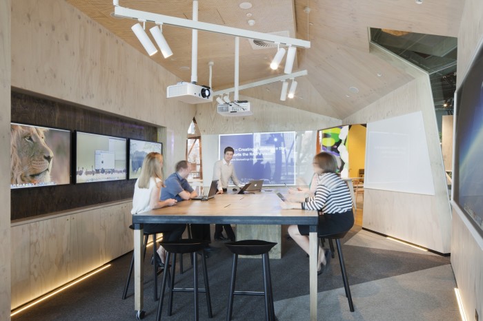 LOFT風格辦公室裝修設計效果圖