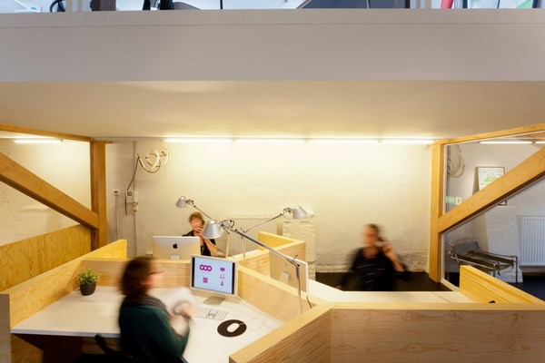 現代風格辦公室裝修設計效果圖