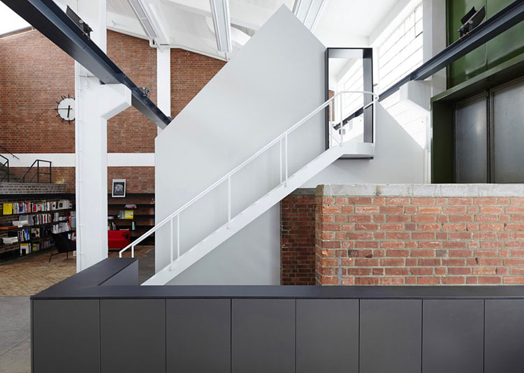 LOFT風格辦公室裝修設計效果圖