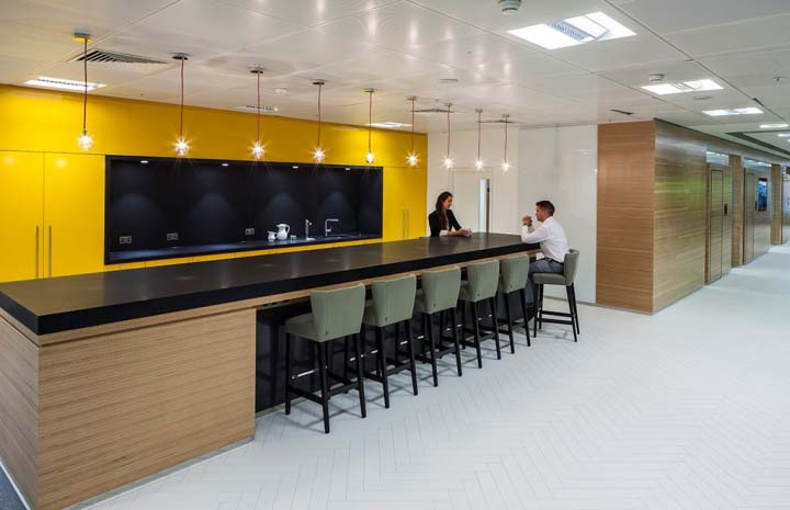 現代風格辦公室裝修設計效果圖