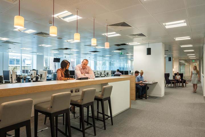 現代風格辦公室裝修設計效果圖