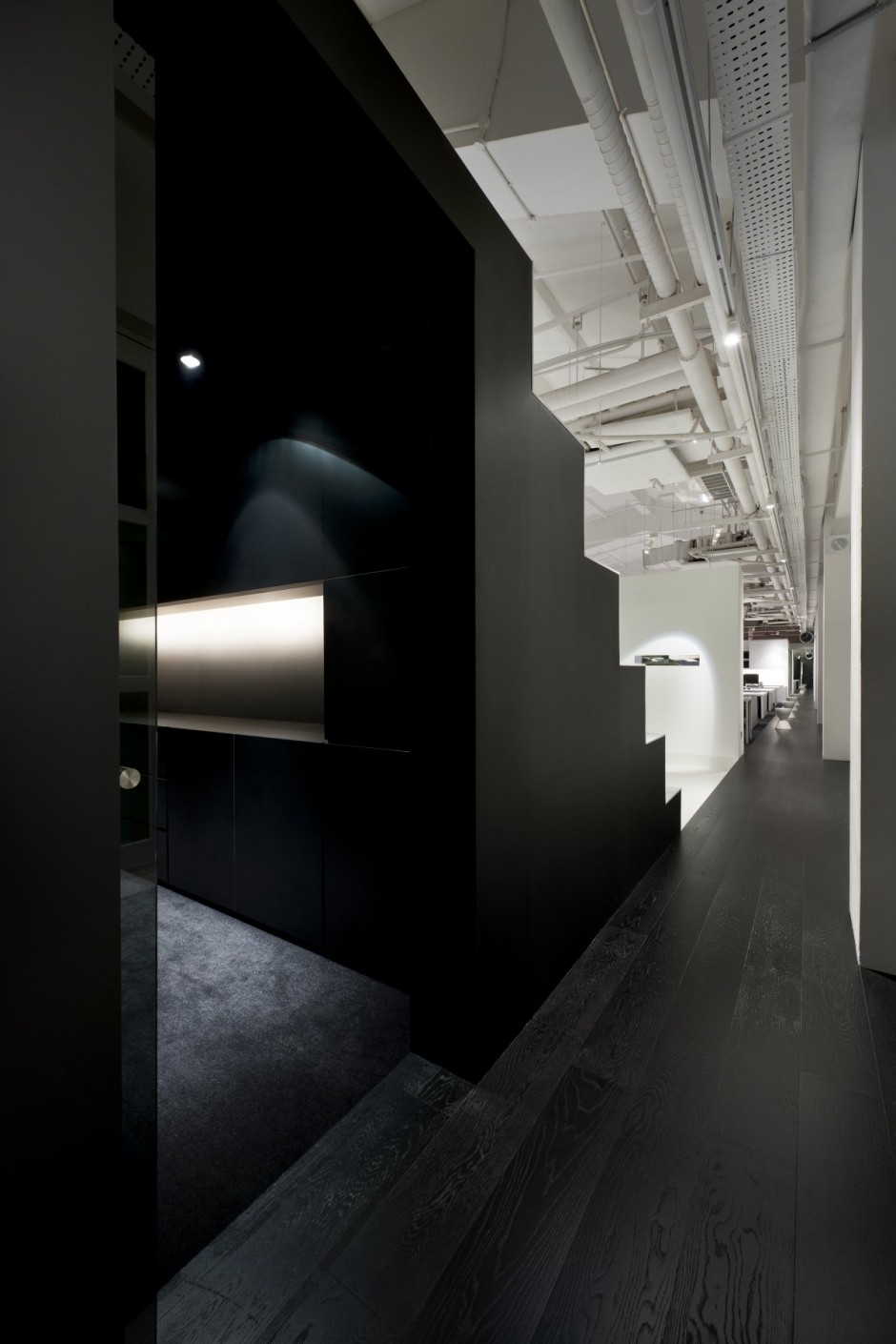 國外LOFT風格辦公室裝修設計效果圖