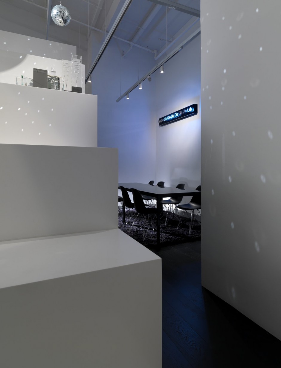 國外LOFT風格辦公室裝修設計效果圖