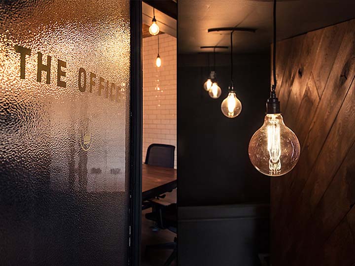 LOFT風格設計公司辦公室設計效果圖