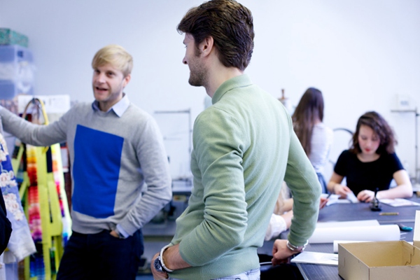 服裝設計師 服裝設計工作室 有故事的人 原創品牌設計工作室