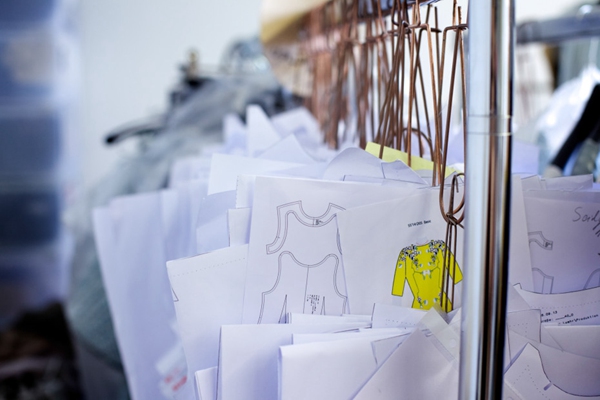 服裝設計師 服裝設計工作室 有故事的人 原創品牌設計工作室