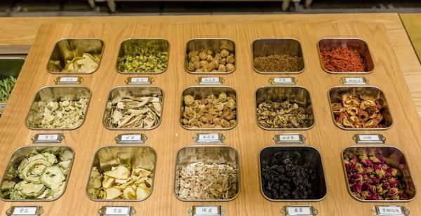 商業空間,餐飲空間,王老吉實體店設計,茶飲店設計,極簡中國風,1828王老吉全國首家現泡涼茶概念店