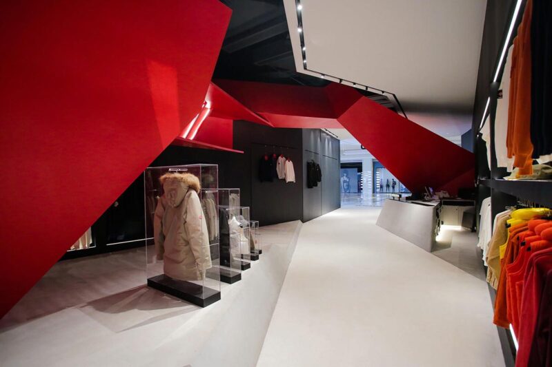 東倉建設設計原創潮牌ROARINGWILD咆哮野獸深圳首家實體零售終端