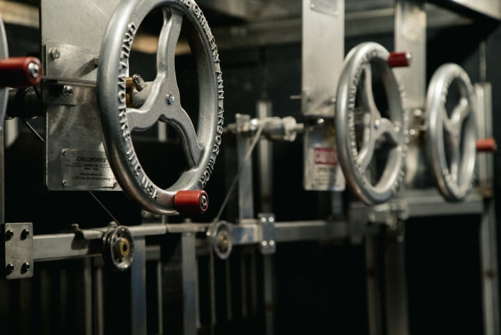 餐飲空間,餐廳設計,工業風餐廳設計,天然材料,聖彼得堡餐廳設計