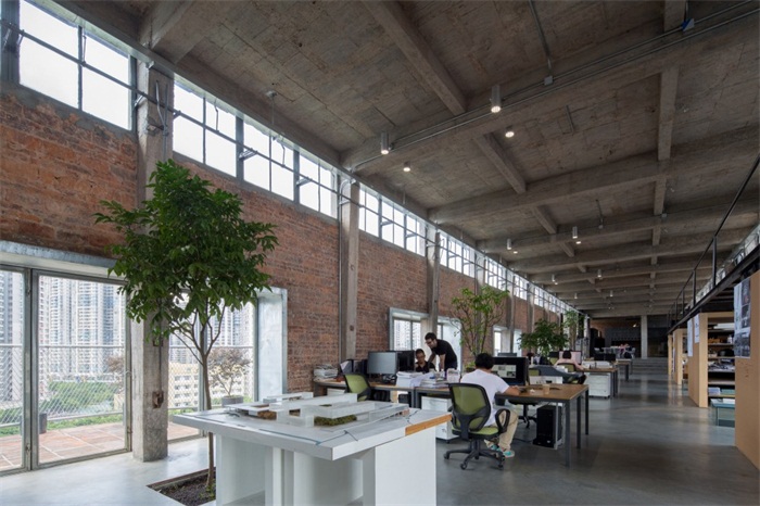 廣州源計劃LOFT風格辦公室裝修設計效果圖