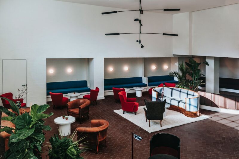 布魯克林舊工廠改造酒店設計—格瓦努斯酒店Gowanus Inn and Yard