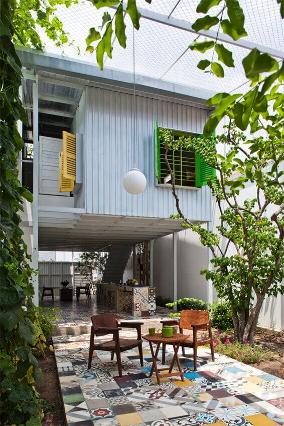 現代住宅設計，住宅空間設計，私宅空間設計，私人住宅設計，越南鐵皮屋，越南住宅設計