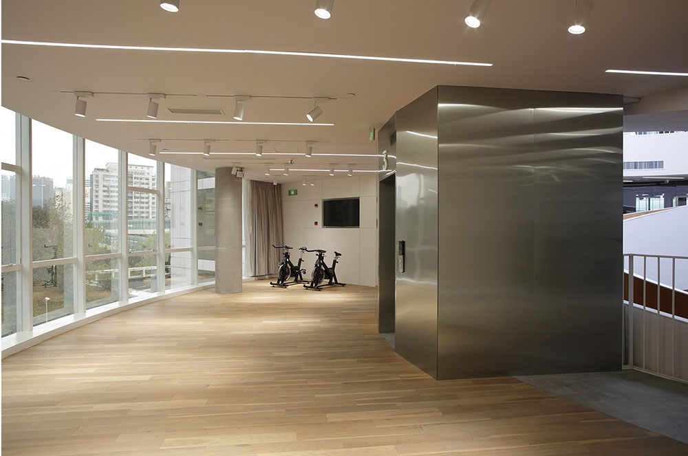 上海建築改造,辦公室改造設計,上海靜安和成大樓改造,舊建築改造設計,商業綜合體改造