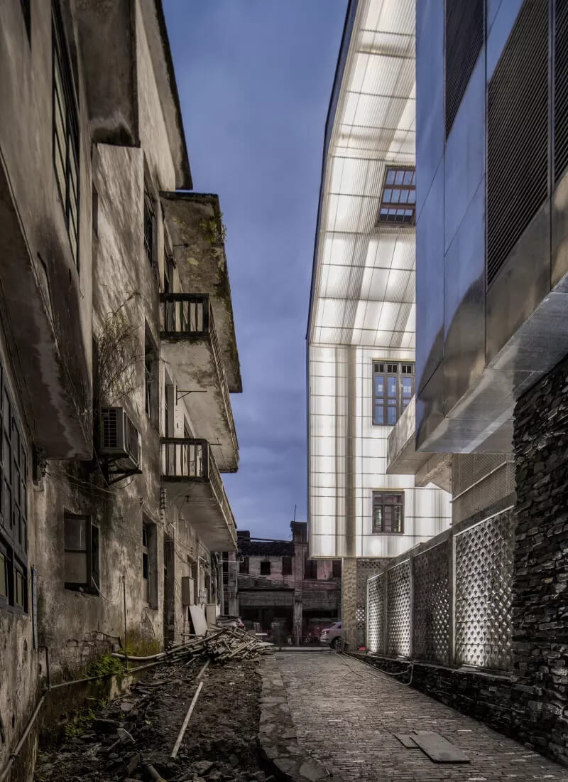 連州攝影博物館,廣州源計劃建築事務所,舊建築改造設計,舊倉庫設計,連州舊糖果廠改造,攝影博物館設計,廣州源計劃