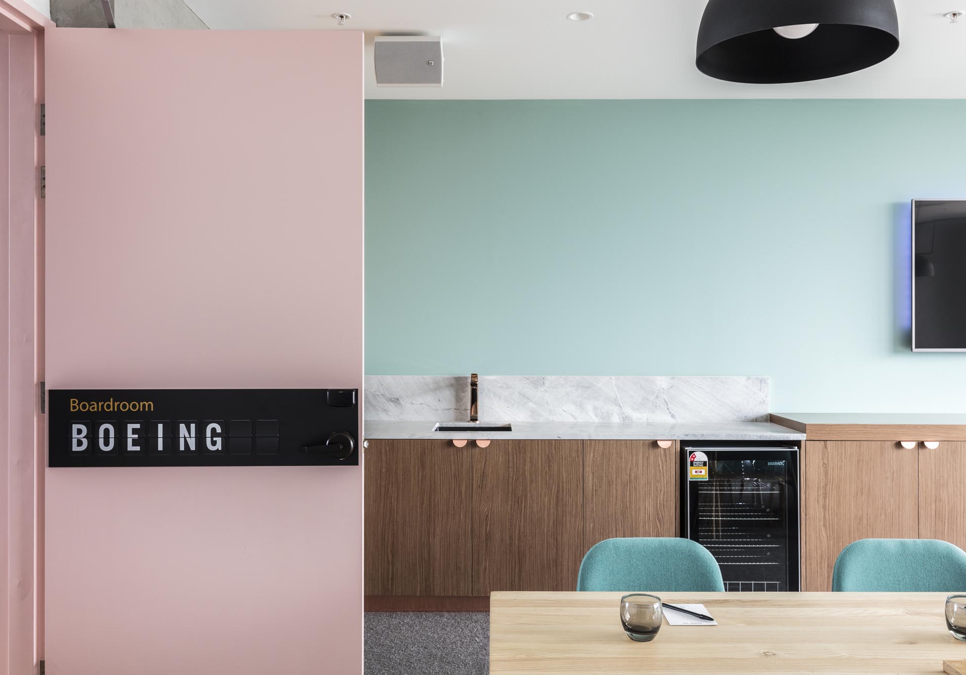 酒店空間，Felix酒店，悉尼酒店設計，機場旁酒店設計，設計酒店