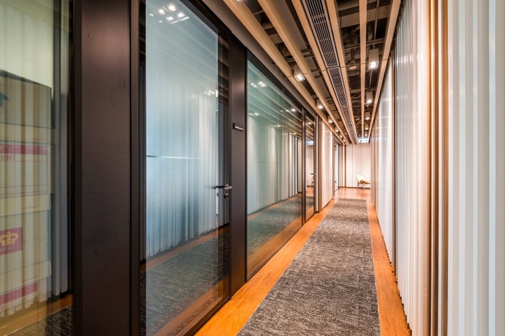 辦公空間,律所辦公室設計,高偉紳律師事務所香港辦事處,辦公室翻新設計,現代風格,Circa