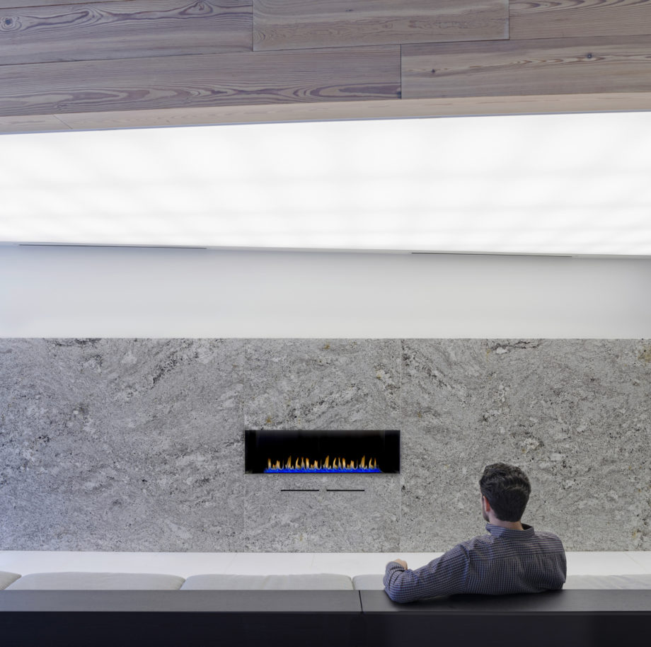 辦公空間,Uber匹茲堡辦公室設計,科技公司辦公室設計,現代風格辦公室設計,白色空間