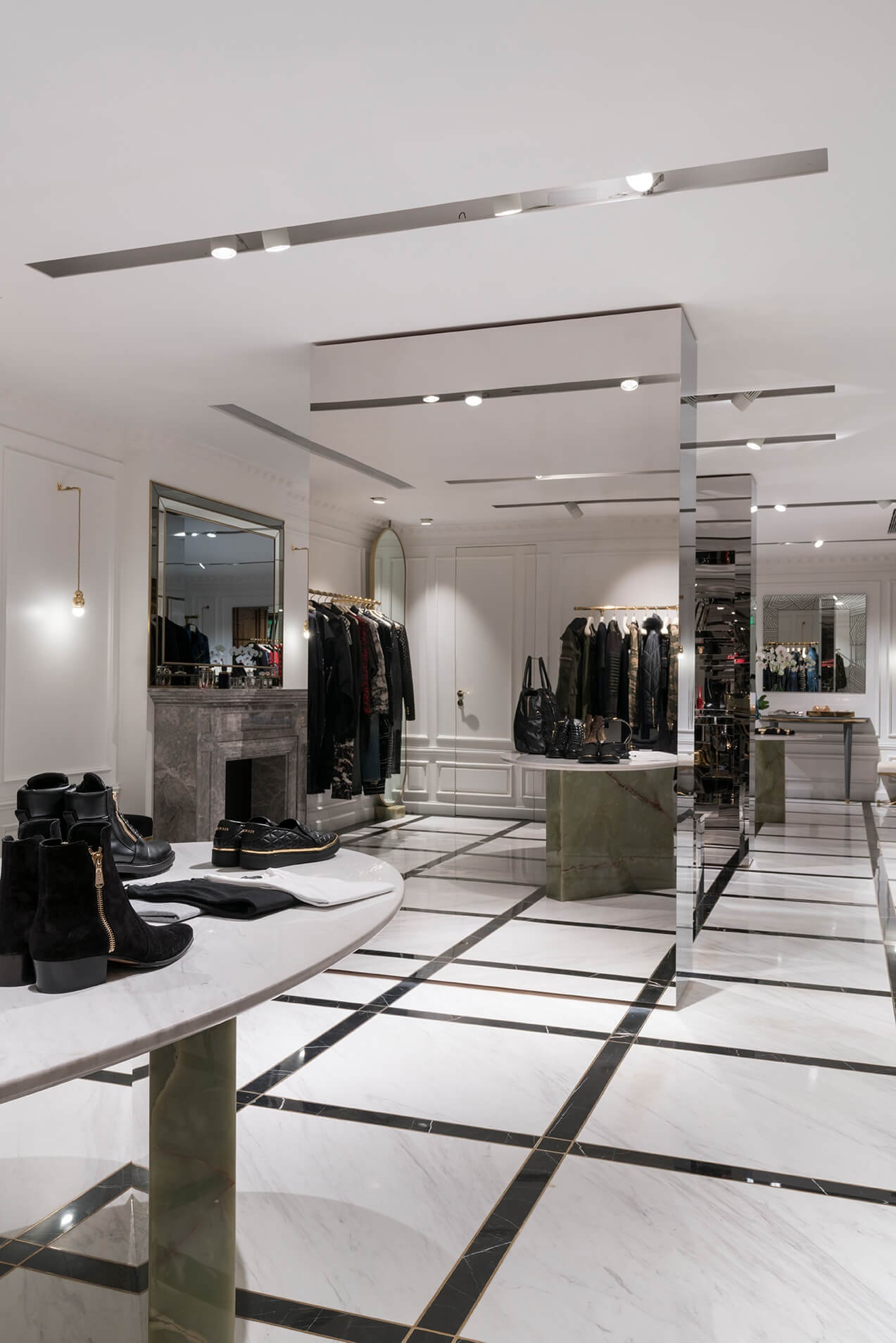 商業空間,奢侈時尚品牌店麵設計,Thomas DARIEL,上海靜安嘉裏中心,服裝店設計,旗艦店設計,法式優雅
