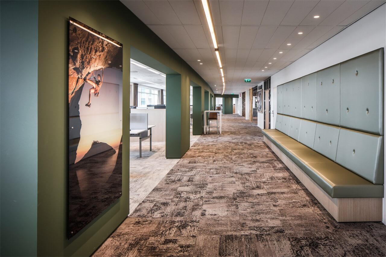 辦公空間,國外辦公室設計,保險公司辦公室設計,現代風格辦公室設計