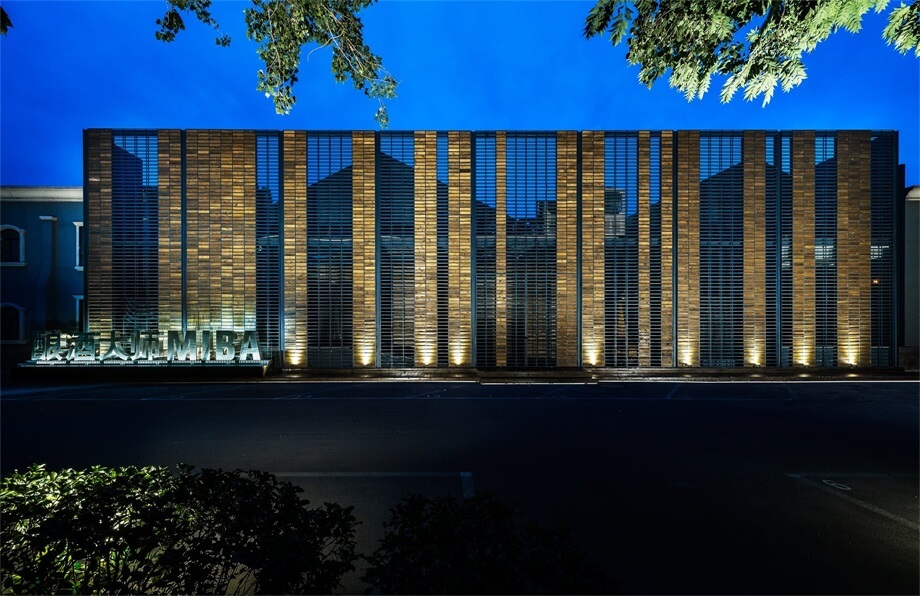 商業空間，廢舊建築廠房改造，建築改造，國際釀酒大師藝術館MIBA，酒廠設計，北京葡萄酒廠設計，複古工業風，中國台灣竹工凡木設計研究室