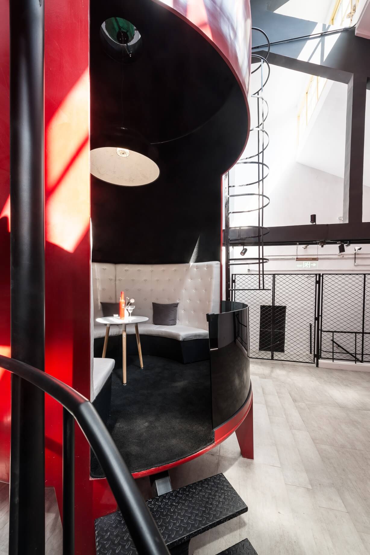 商業空間，廢舊建築廠房改造，建築改造，國際釀酒大師藝術館MIBA，酒廠設計，北京葡萄酒廠設計，複古工業風，中國台灣竹工凡木設計研究室