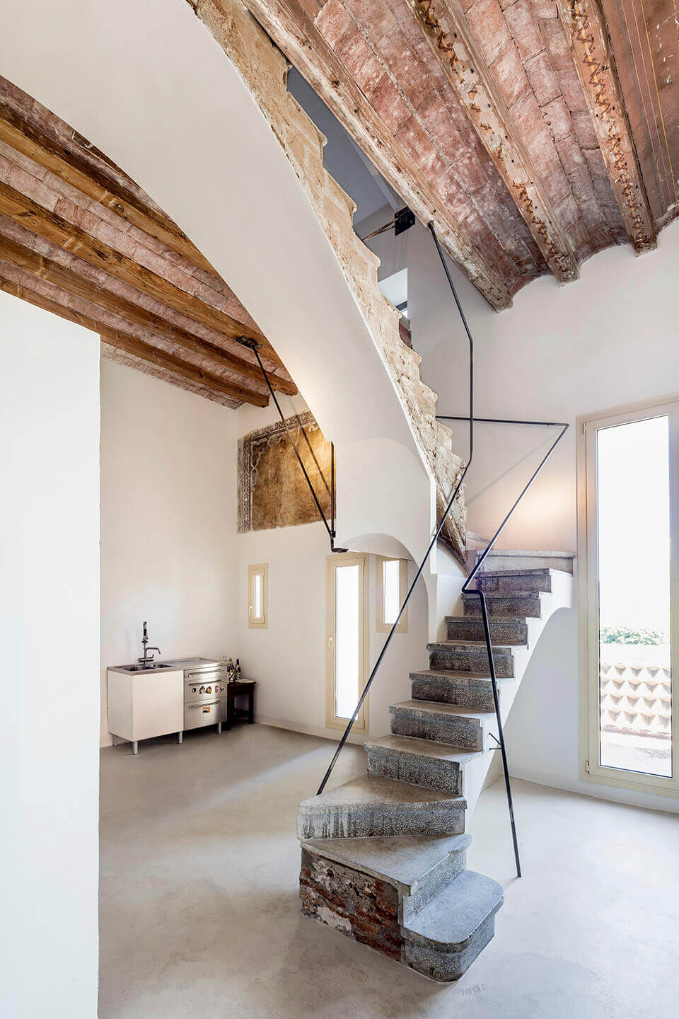 改造空間,老建築改造設計,住宅改造設計,現代風格住宅設計,現代化改造設計