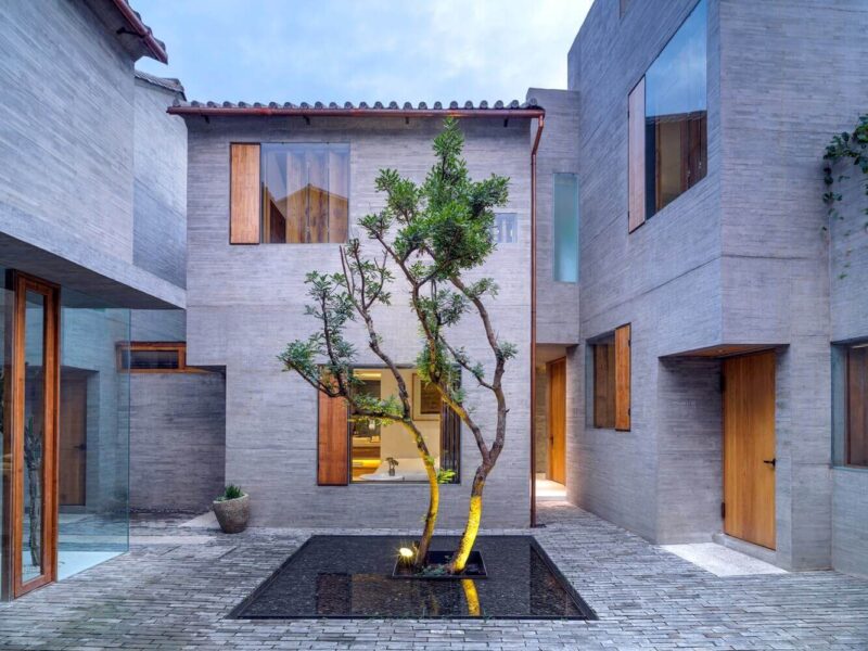 素淨淡雅，大理古城既下山酒店設計