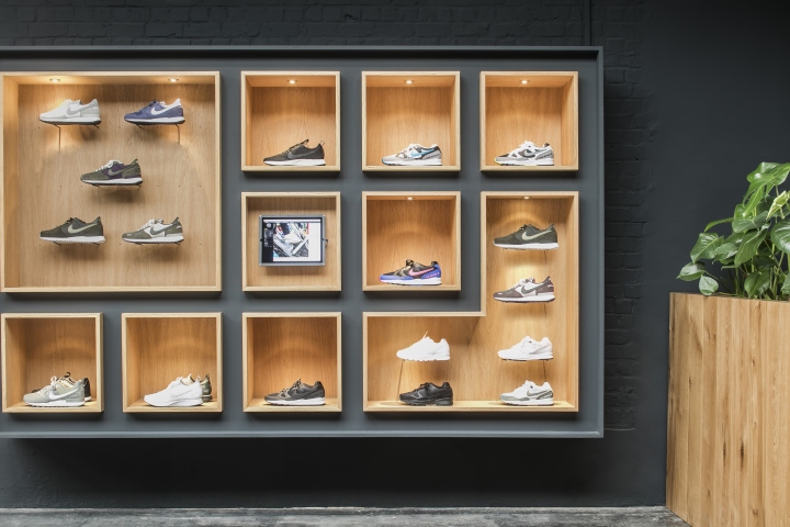 商業空間，Sneaker District店麵設計，鞋店設計，運動鞋店麵設計，比利時安德衛普