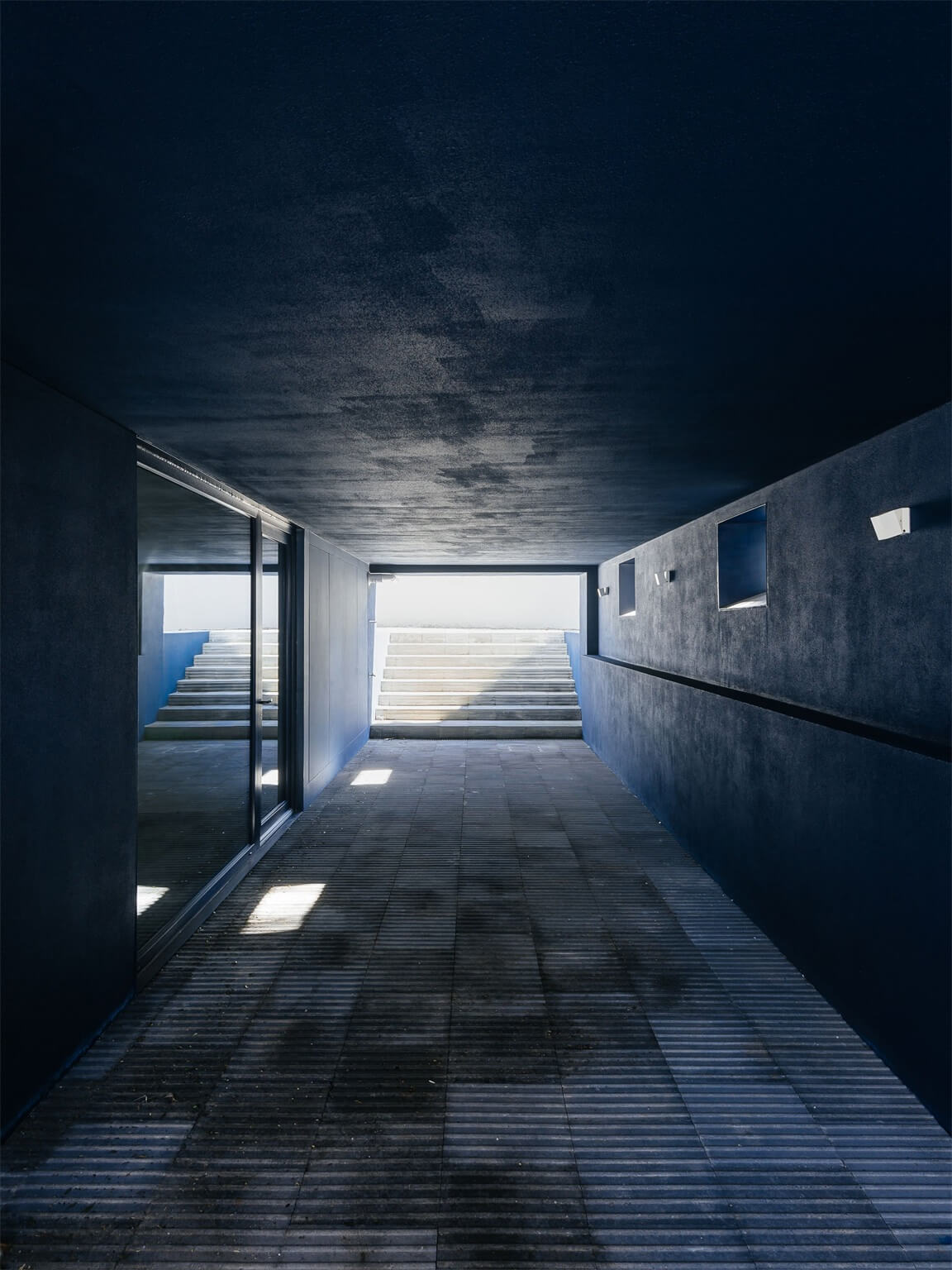 改造空間，老建築改造設計，旅舍設計，極簡主義，建築改造，建築改造，小酒店空間，民宿設計