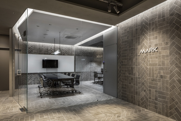 辦公空間,日式辦公室設計,日本辦公室設計,創意辦公室設計,暗色係辦公室設計