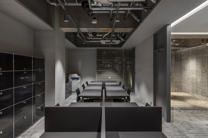 辦公空間,日式辦公室設計,日本辦公室設計,創意辦公室設計,暗色係辦公室設計