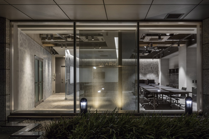 辦公空間,日式辦公室設計,日本辦公室設計,創意辦公室設計,暗色係辦公室設計