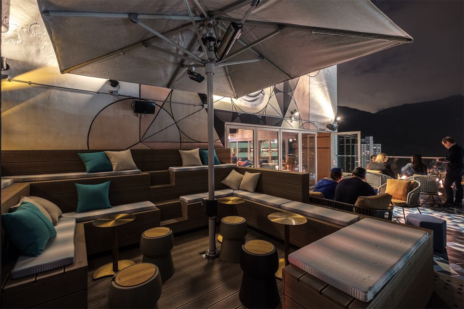 酒店空間，赫希貝德納聯合設計公司(HBA)，酒店改造設計，Studio HBA赫室，工業風酒店設計，香港奧華酒店•南岸