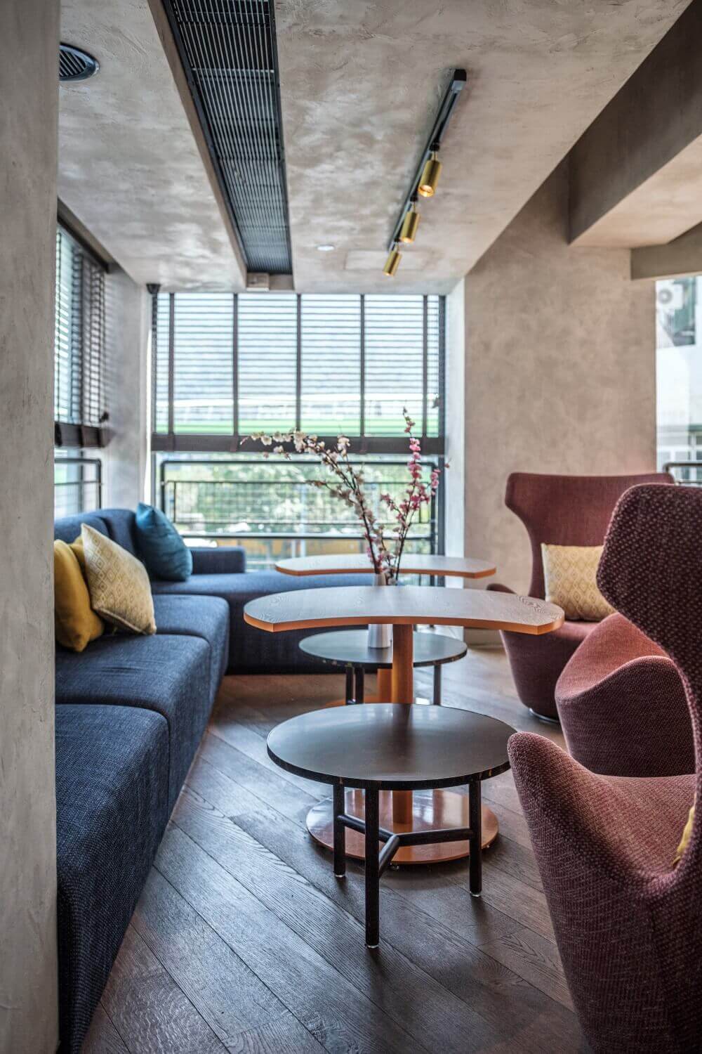 酒店空間，赫希貝德納聯合設計公司(HBA)，酒店改造設計，Studio HBA赫室，工業風酒店設計，香港奧華酒店•南岸