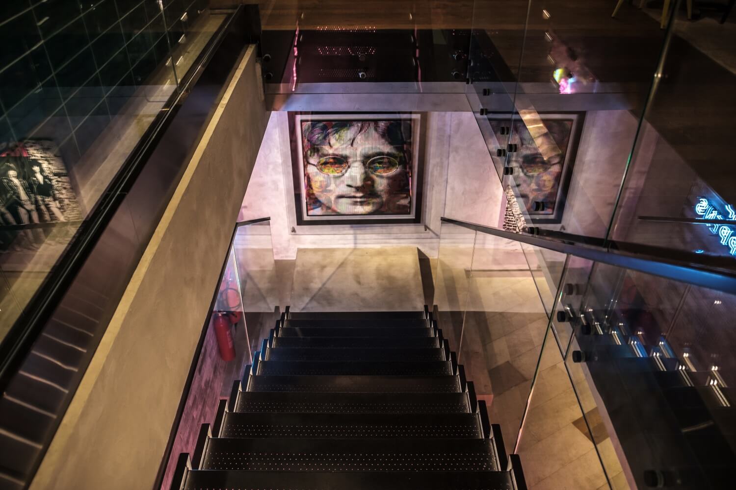 酒店空間，赫希貝德納聯合設計公司(HBA)，酒店改造設計，Studio HBA赫室，工業風酒店設計，香港奧華酒店•南岸