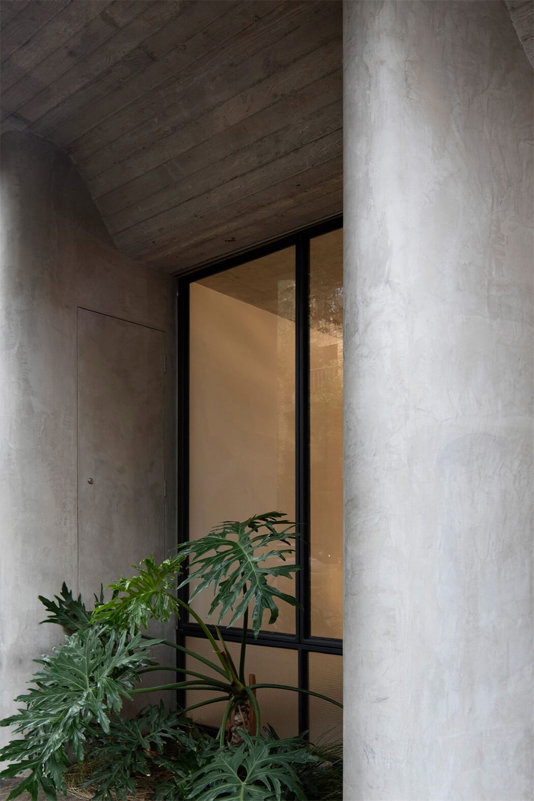 改造空間,建築設計,建築改造,空間重構,陶瓷磚,建築工作室設計,Luigi Rosselli,建築師自己的工作室