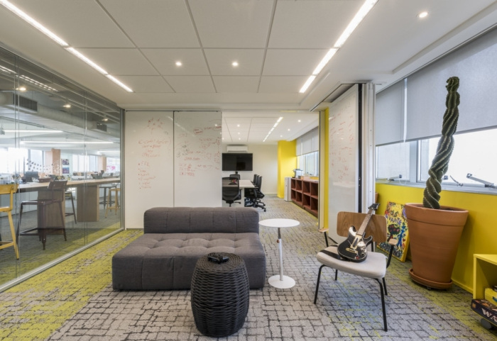 辦公空間,國外辦公室設計,現代風格辦公室設計,巴西辦公室設計,開放式辦公室設計